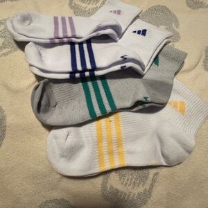 Adidas  Multi-Color ankle Socks size Medium NWOT
